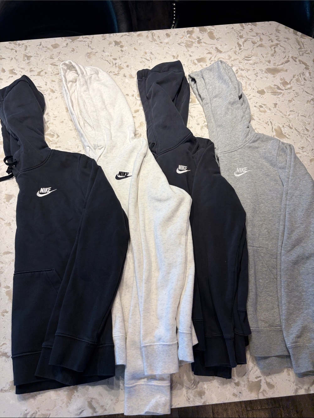 Nike Women’s Pullover Hoodie Bundle – XS/S 🖤🤍🩶